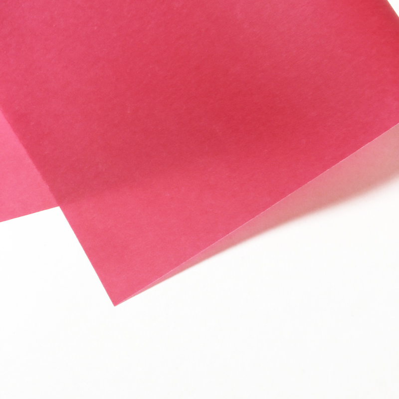 Калька А4 100 г/м2. Цвет красный