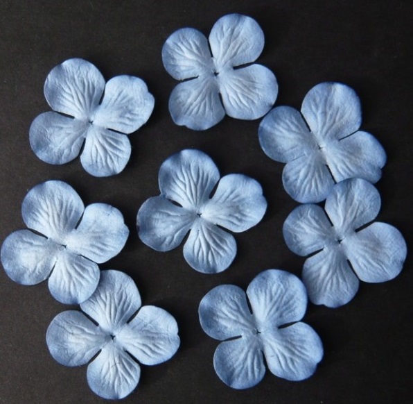 Бутоны цветов ассорти средние Тип 1