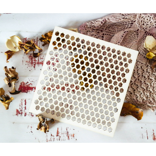 Вырубка из чипборда LAE фоновый"Мелкие соты"