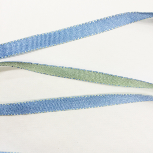 Лента атласная двусторонняя св.зелёная/голубая с прострочкой, 10мм