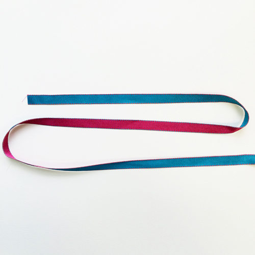 Лента атласная двусторонняя бирюзовая/фуксия с прострочкой, 10мм