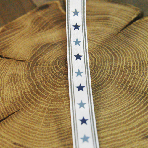 Лента атласная 12 мм с рисунком "Звёздочки на белом"