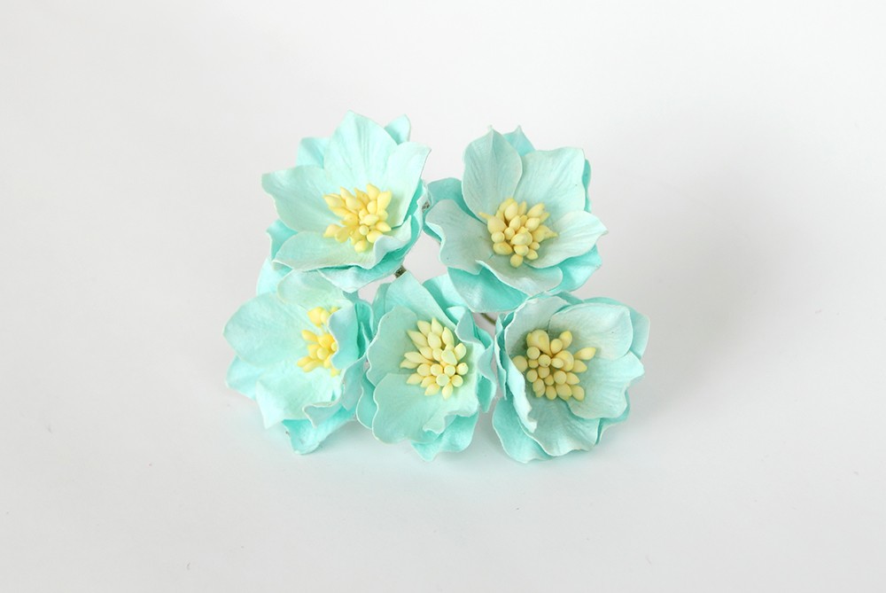 Букет лотосов 4 см, цвет мятный