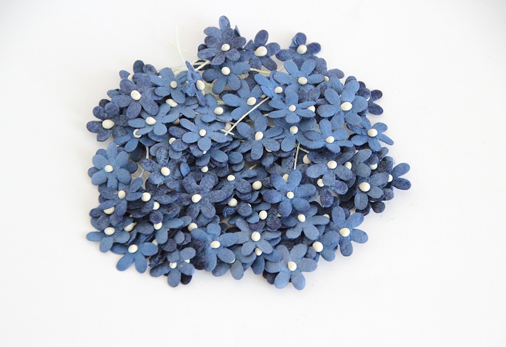 Мини-цветочки 1,5 см на стебельке, цвет синий, 100 штук