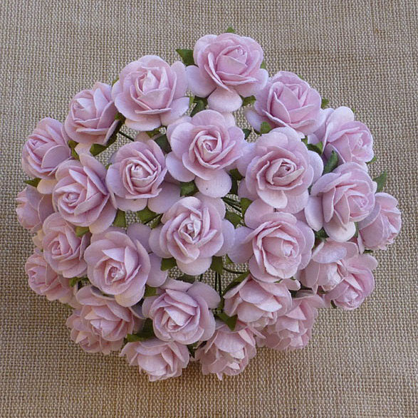 Букет микро-розочек открытых. Цвет розово-сиреневый