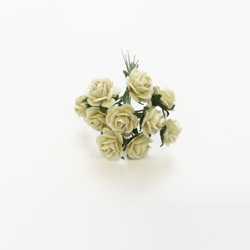Букет микро-розочек открытых. Цвет бледно-фисташковый