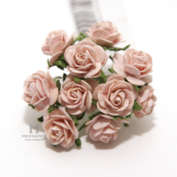 Букет мини-розочек 1,5 см открытых. Цвет бледный персиковый