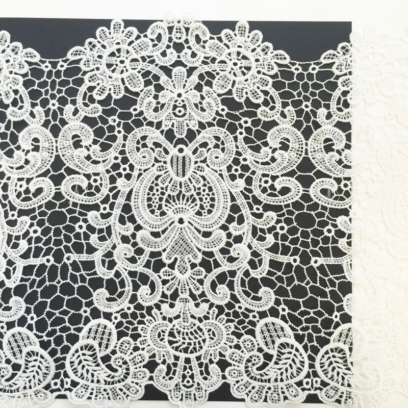 Гипюр ажурный 25 см х 20 см. Цвет молочный