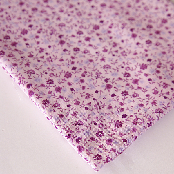 Ткань лоскутная 50 х 55 см "4517", розово-сиреневые цветочки