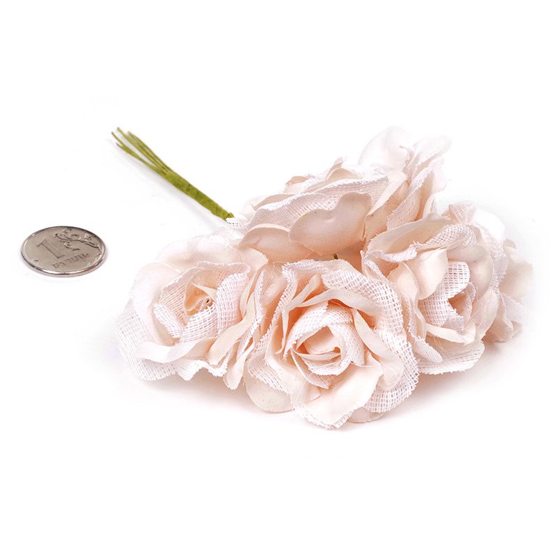 Букет тканевых полуоткрытых роз 4 см "Бледный персик", в упаковке