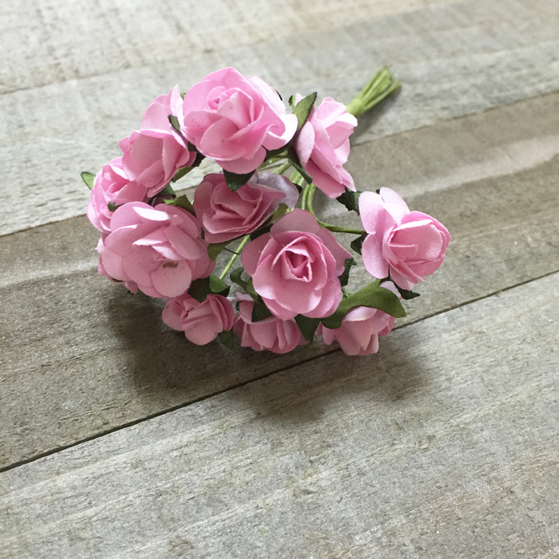 Бумажные розы MrPainter в букете, цвет Нежный тюльпан