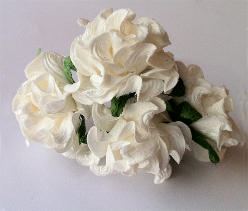 Букет "кудрявых (CURLY)" розочек 3,5 см. Цвет белый.