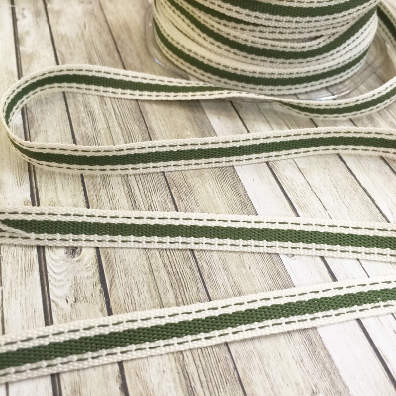 Лента хлопковая 1 см "Зелёная полоска и прострочка"