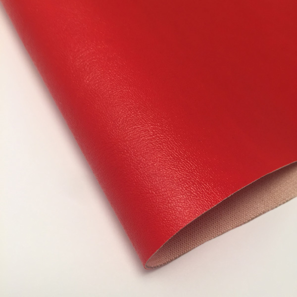Искуственная кожа, размер 25 х 35 см, цвет красный