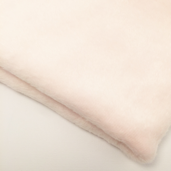 Плюш 50 х 50 см, цвет светло-розовый