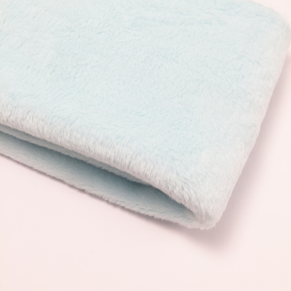 Плюш 50 х 50 см, цвет светло-голубой