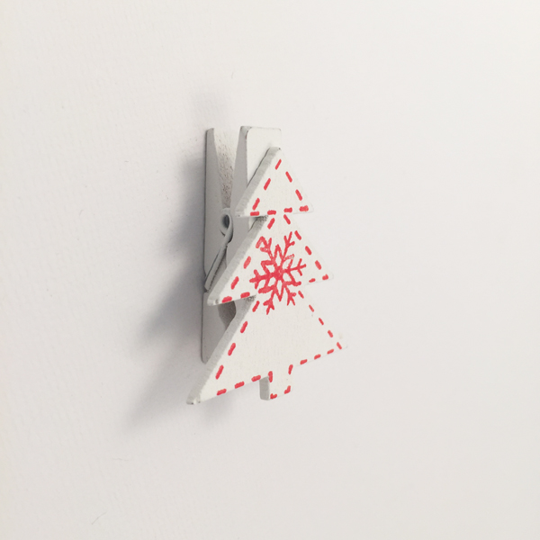 Прищепка деревянная "Ёлочка со снежинкой" (321)