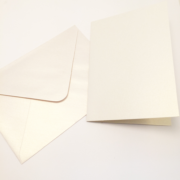Набор заготовок для открыток с конвертами MrPainter, белый с перламутром
