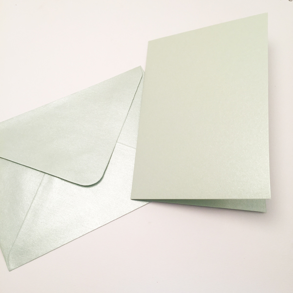 Набор заготовок для открыток с конвертами MrPainter, мятный с перламутром