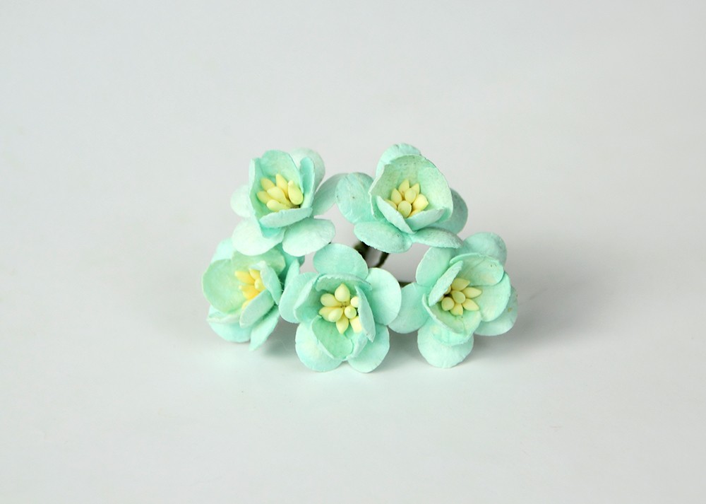 Букет "Цветы вишни 2,5 см" 5шт Мятный