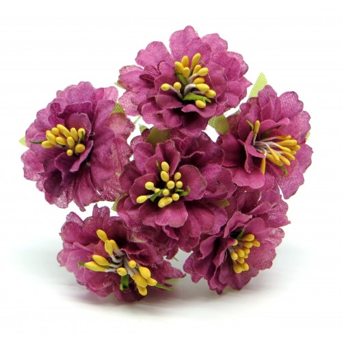 Декоративный букетик Рукоделие "Цветочки ягодные с жёлтыми тычинками"