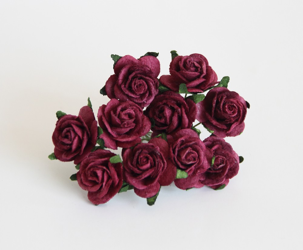 Букет розочек открытых 2 см. Цвет бордовый