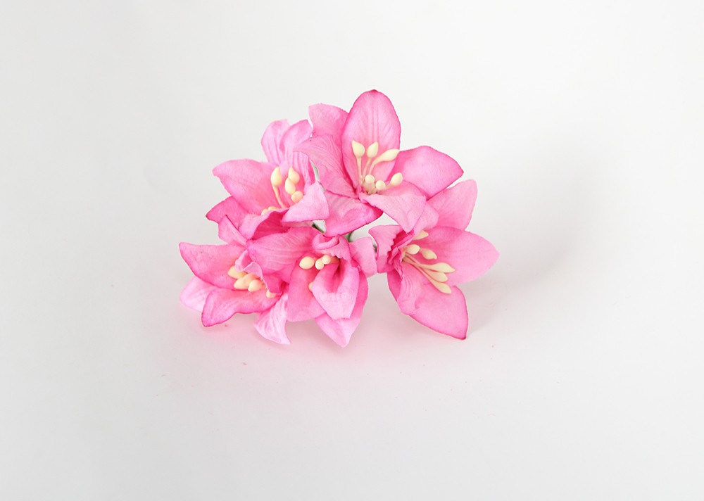 Букет лилий 4 см, цвет розовый