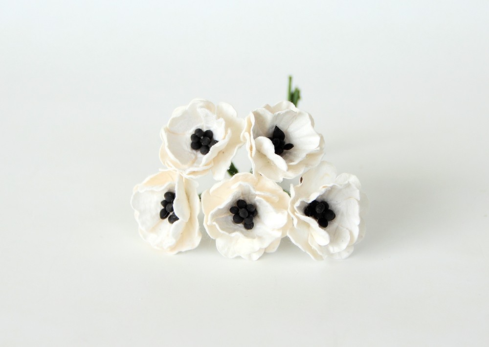 Букет мини-маков 2 см, цвет белый