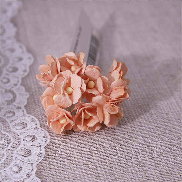 Букет цветов вишни 15 мм. Цвет персиковый