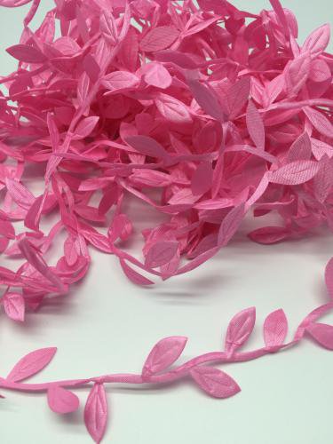 Лента-гирлянда "Листочки". Цвет розовый