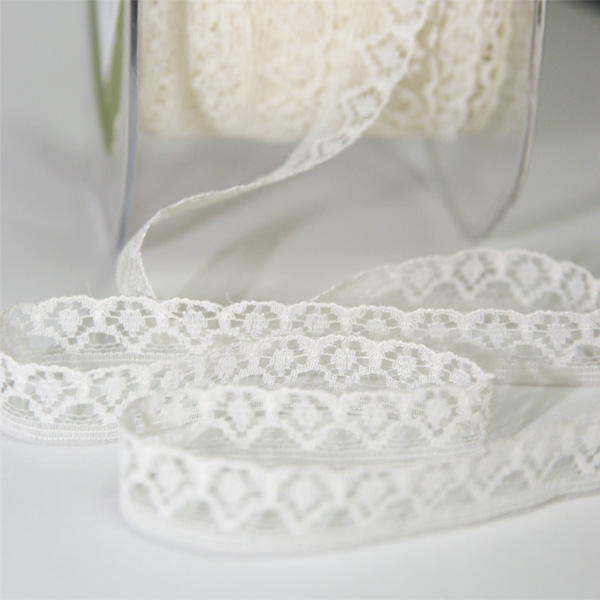 Кружево ажурное 12 мм, цвет бело-кремовый