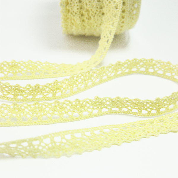 Кружево хлопковое 1,5 см, цвет бледный жёлтый