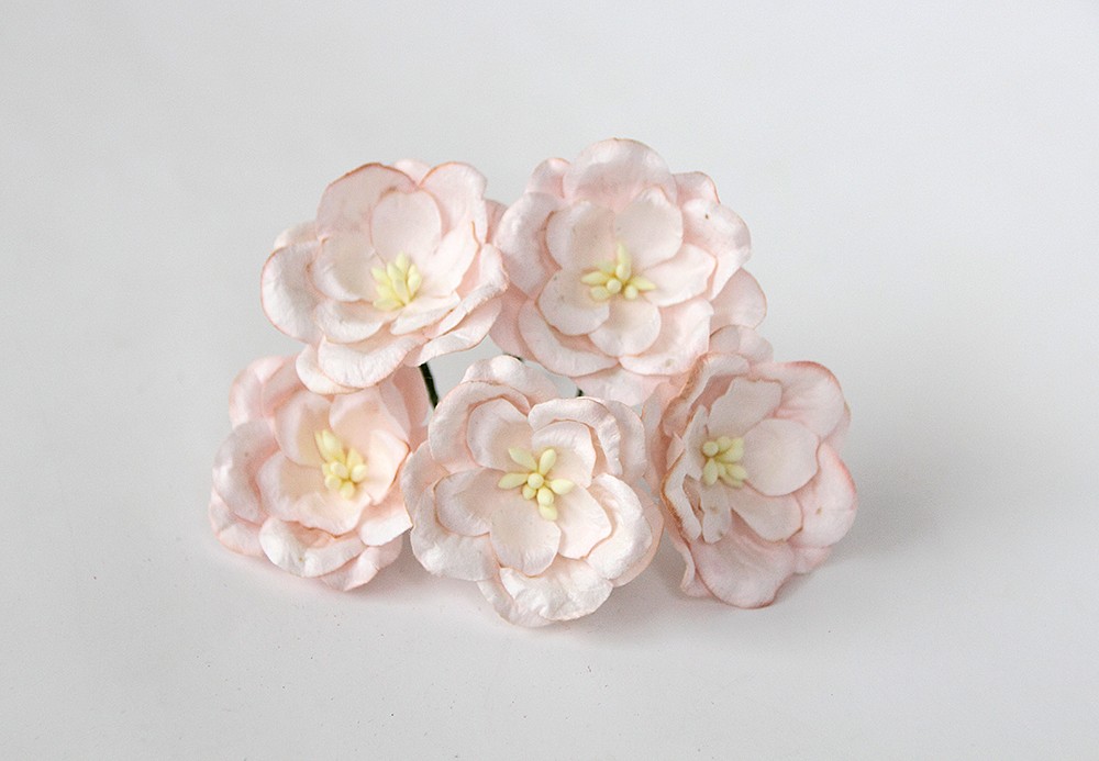 Букет магнолий 3,5 см, цвет бледно-розовый