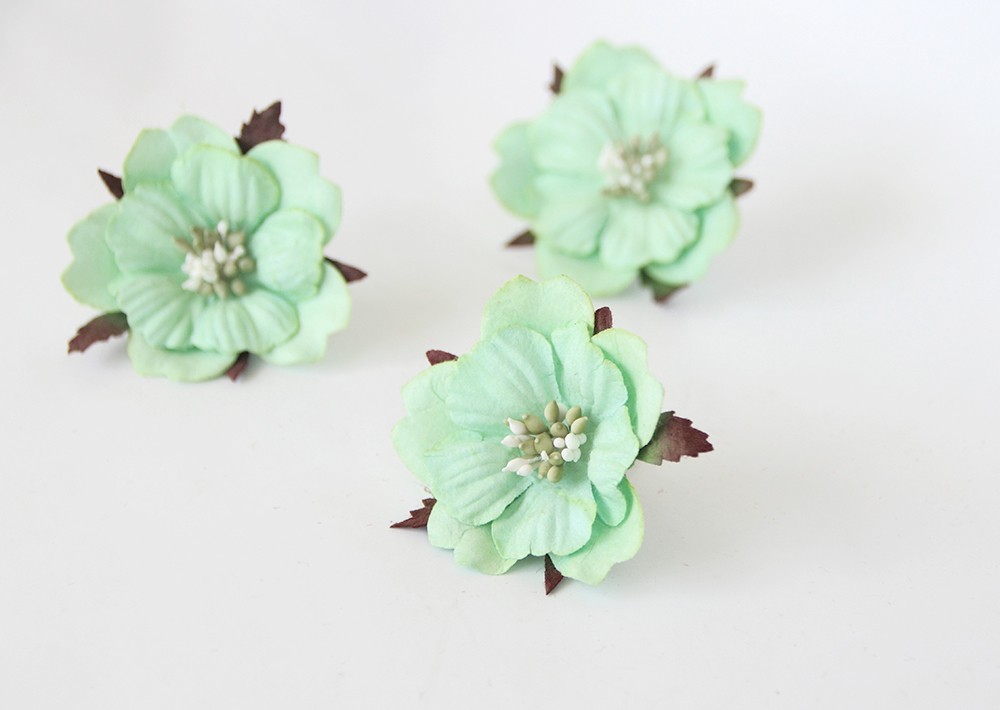 Цветок анемона, цвет мятный-зелёный, 1 шт