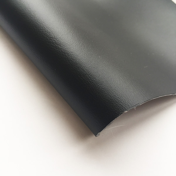 Искуственная кожа гладкая, размер 25 х 35 см, цвет чёрный