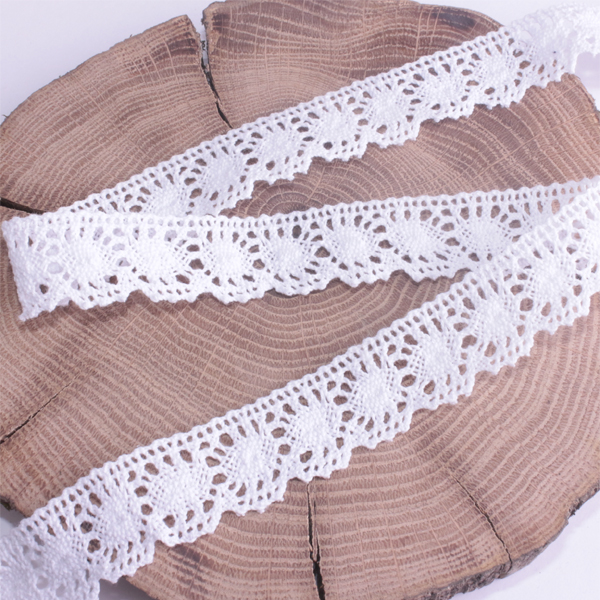 Кружево вязаное 2 см, цвет белый (029594)