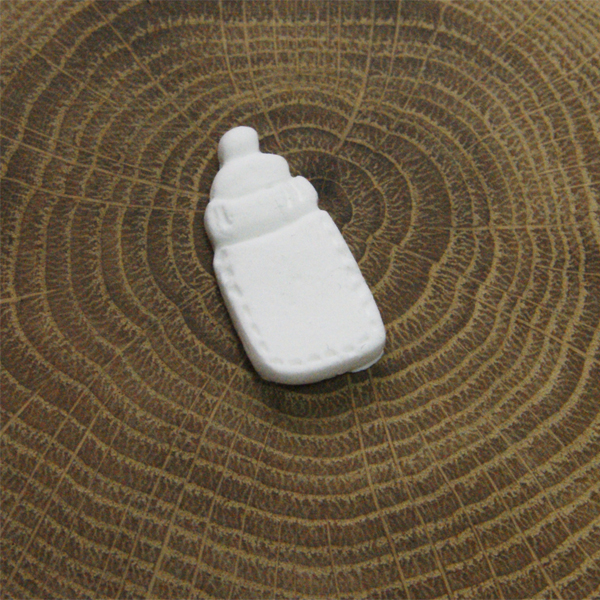 Украшение из полимерной глины "Детская бутылочка" (385)