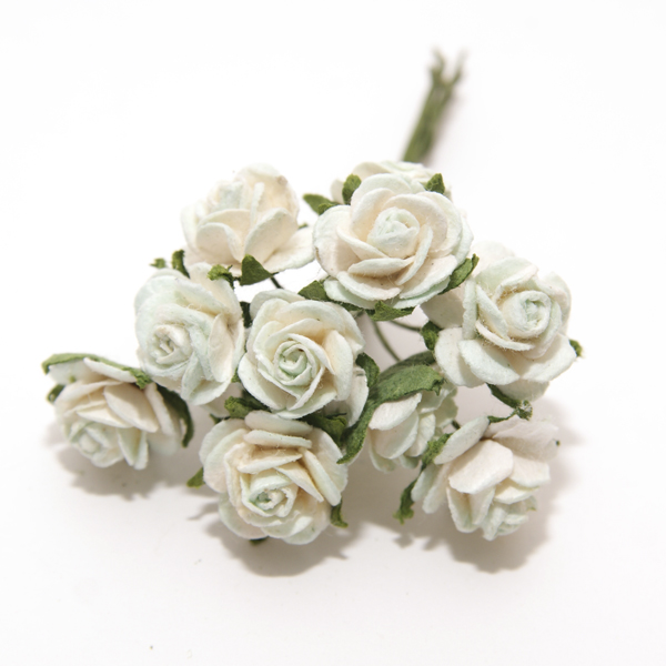 Букет мини-розочек открытых. Цвет белый с мятным