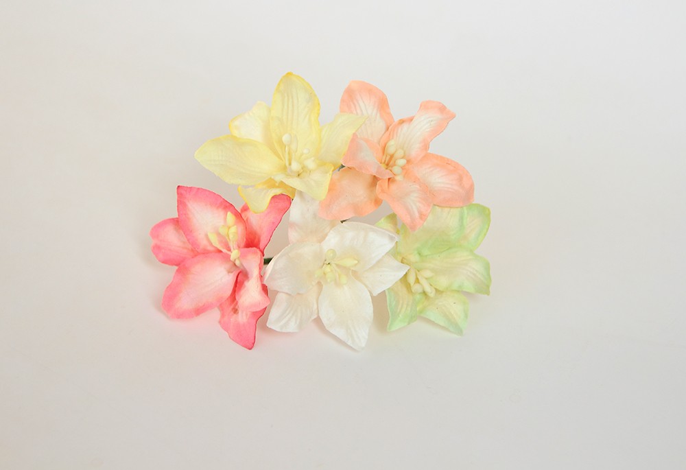 Букет лилий 4 см, цвет пастельный микс №5