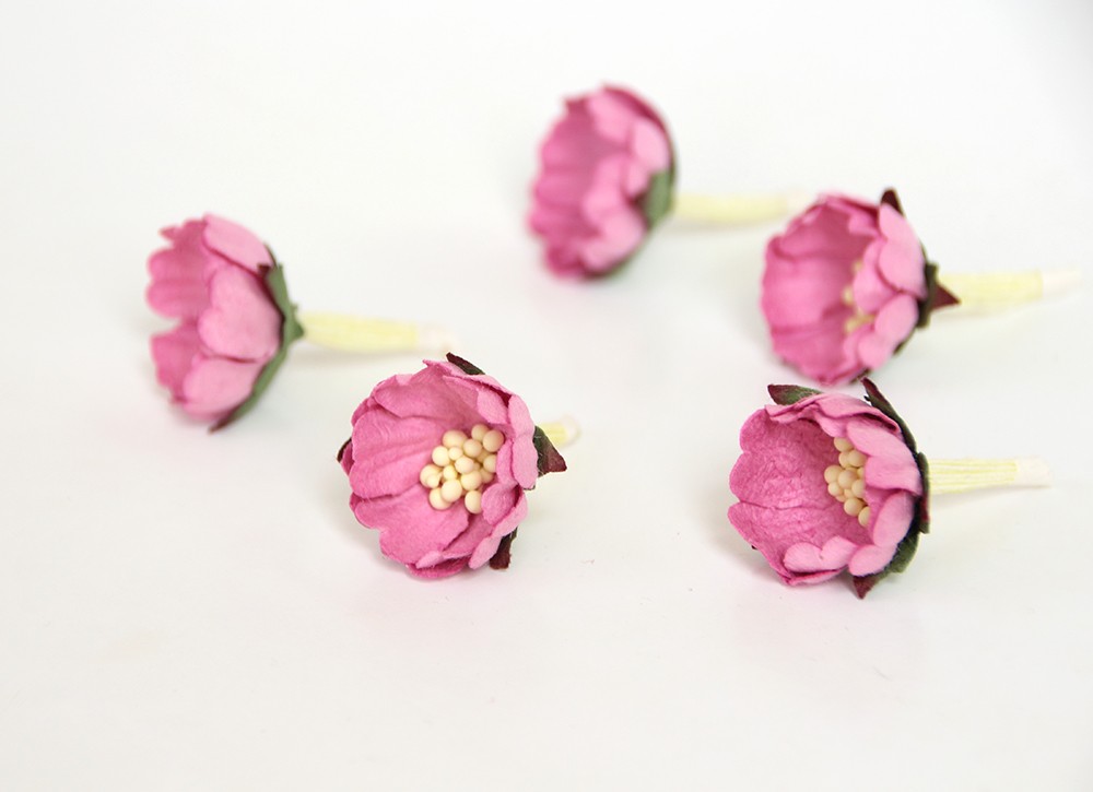 Цветок шиповника, цвет ярко-розовый, 1 шт