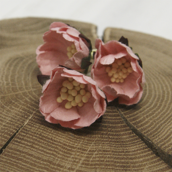 Цветок шиповника, цвет персиково-розовый 1 шт