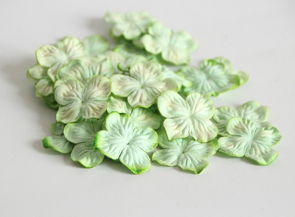 Гортензия 2,5 см, цвет мятный зелёный