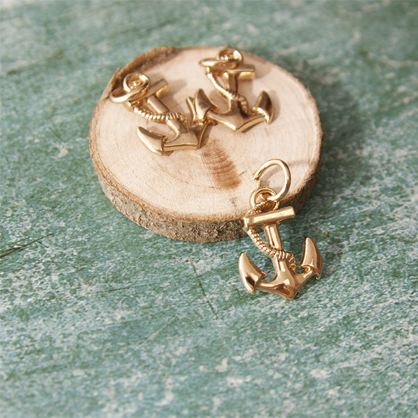 Подвеска металлическая "Якорь", цвет золотой (407)