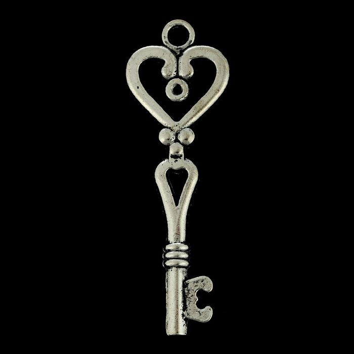 Подвеска металлическая "Ключик-сердечко" Цвет серебро (413)