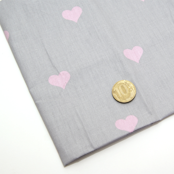 Отрез ткани 50 х 50 см "Розовые сердечки на сером"