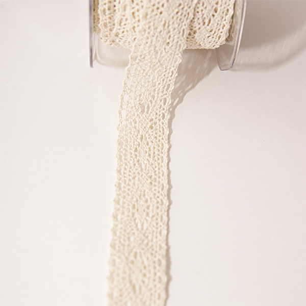 Кружево вязаное 2,5 см, цвет кремовый (048137)
