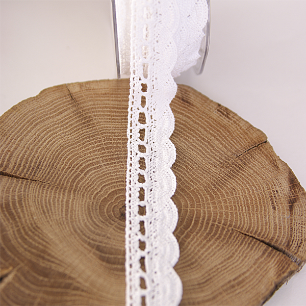 Кружево вязаное 20 мм, цвет белый (048373)