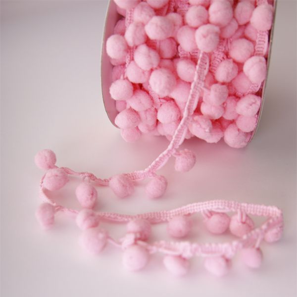 Тесьма с помпонами 1 см Blitz, цвет светло-розовый