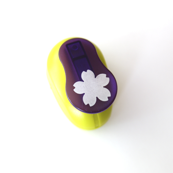 Фигурный дырокол MrPainter 2.5 см "Цветок №4"