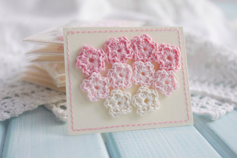 Набор вязаных мини-цветочков ручной работы, розовый микс